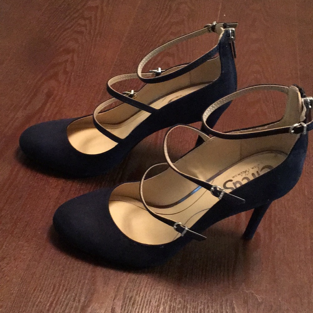 Circus by Sam Edelman strappy pumps